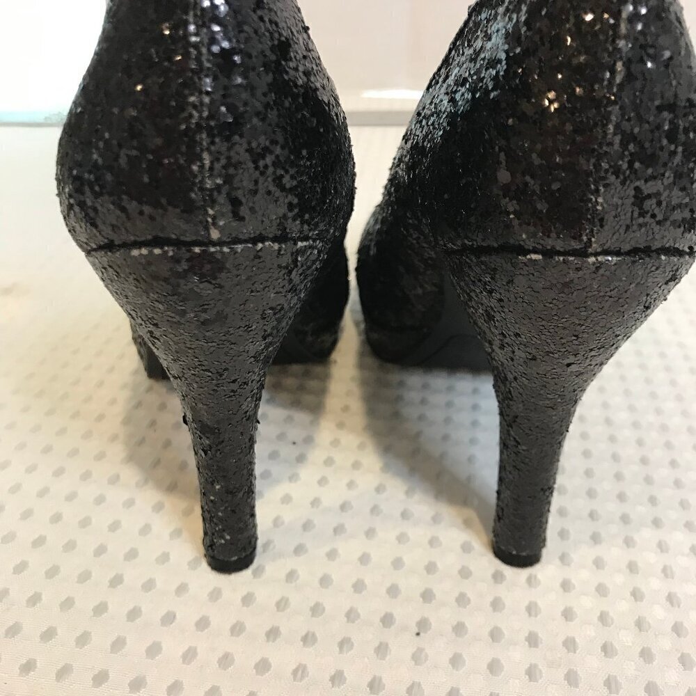 FERGALICIOUS BY FERGIE NELLY TOO GLITTER HEEL SHOES SIZE 7M - Picture 3 of 8